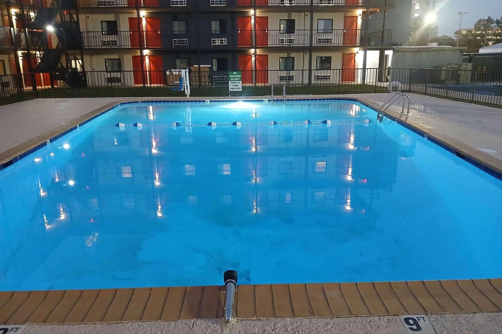 Days Inn By Wyndham Kenner/New Orleans Airport South Kültér fotó