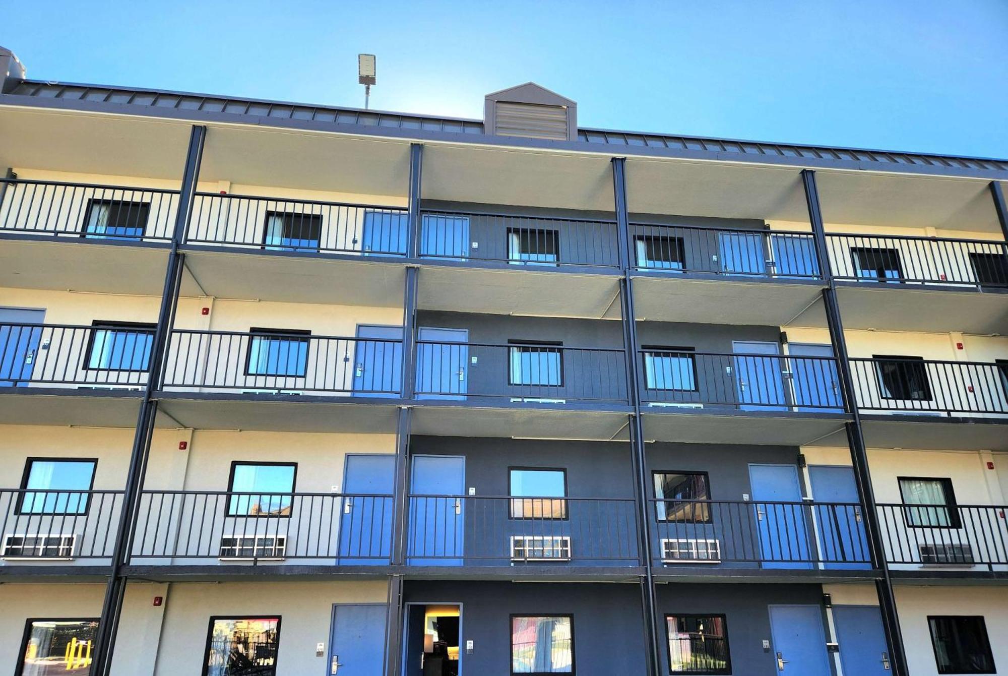 Days Inn By Wyndham Kenner/New Orleans Airport South Kültér fotó